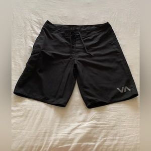 Men’s board shorts
